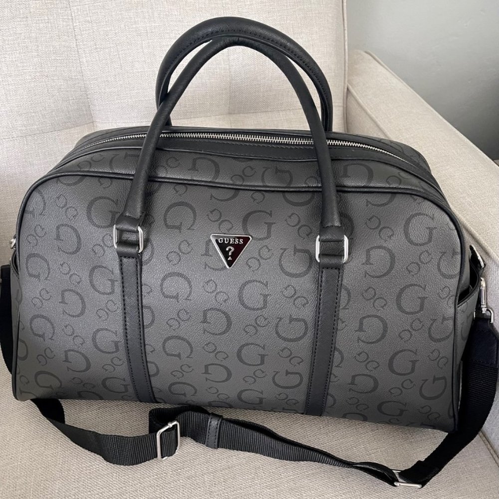 New GUESS travel bag luggage gym MANDRAKE large satchel AUTHENTIC designer tags